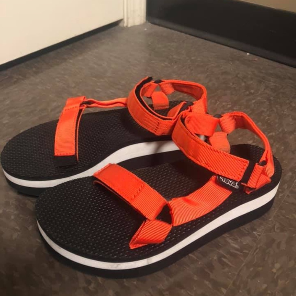 Teva flatform universal